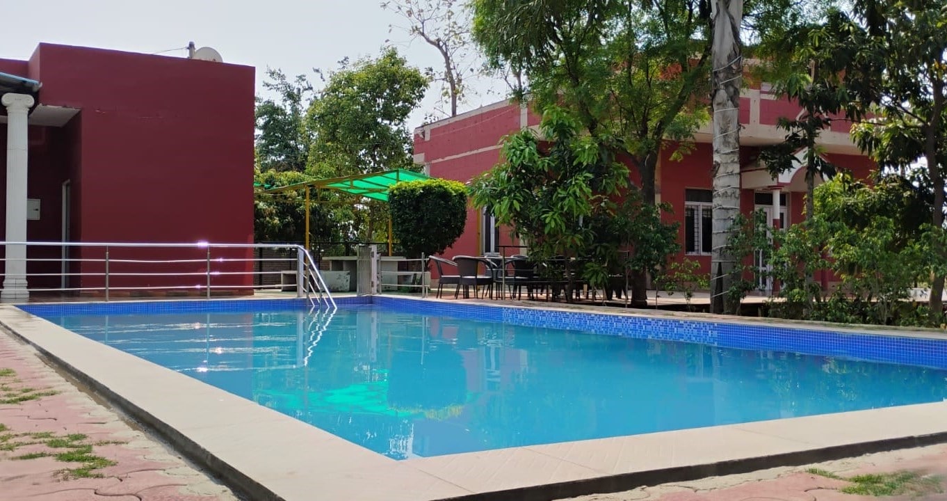 Greenwood Farm 4BHK - Tap to explore photos