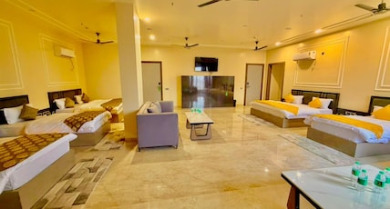 Lala Chhogmal JI Singhal Seva Sadan Room Type - Premium Suite 8 Beds with Triple Bathroom setup Lala Chhogmal JI Singhal Seva Sadan Room Type - Premium Suite 8 Beds with Triple Bathroom setup