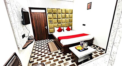 Hotel Laxmi Villa Room Type - SUPER DELUXE
