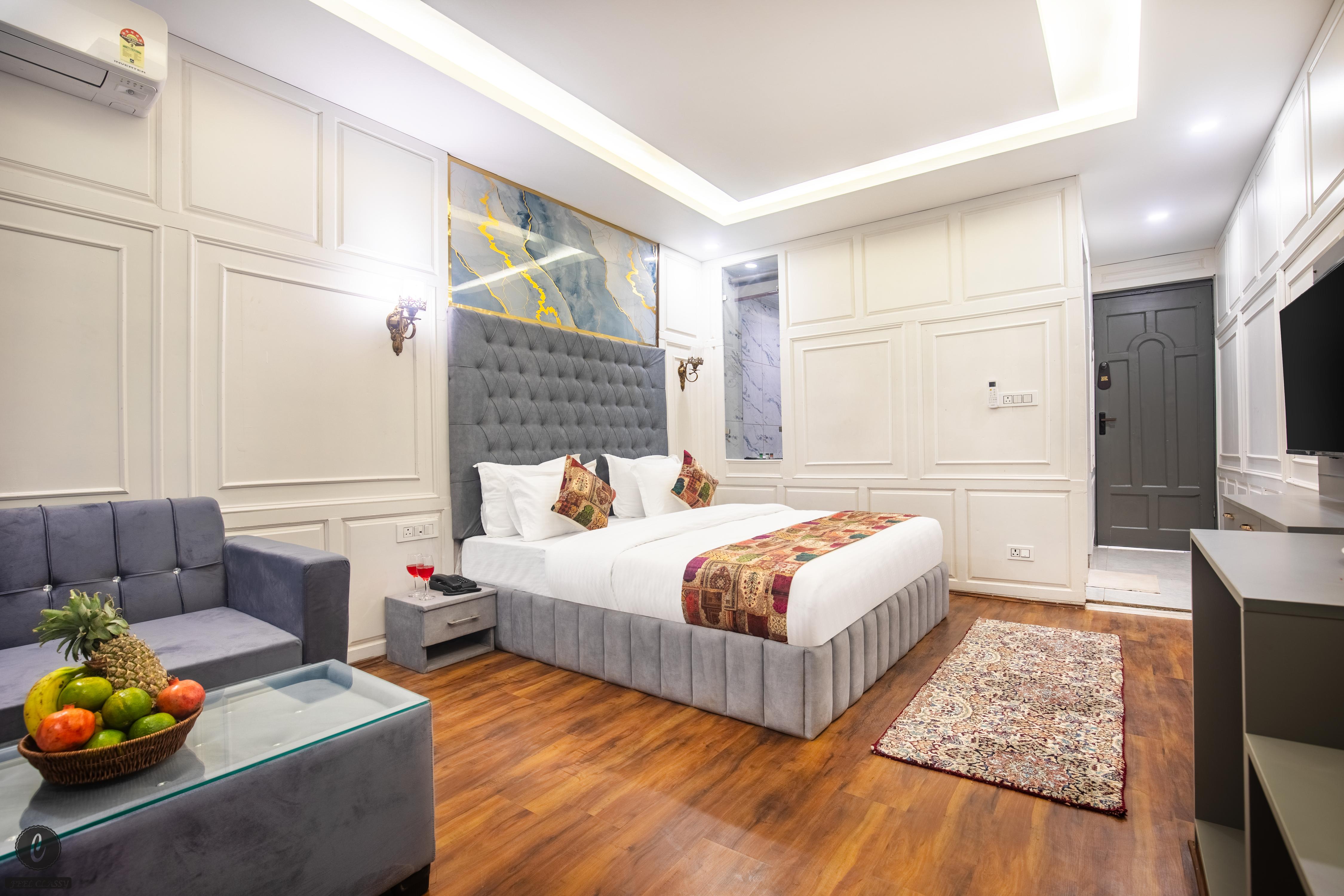 Classy Castle Pahalgam - Tap to explore photos