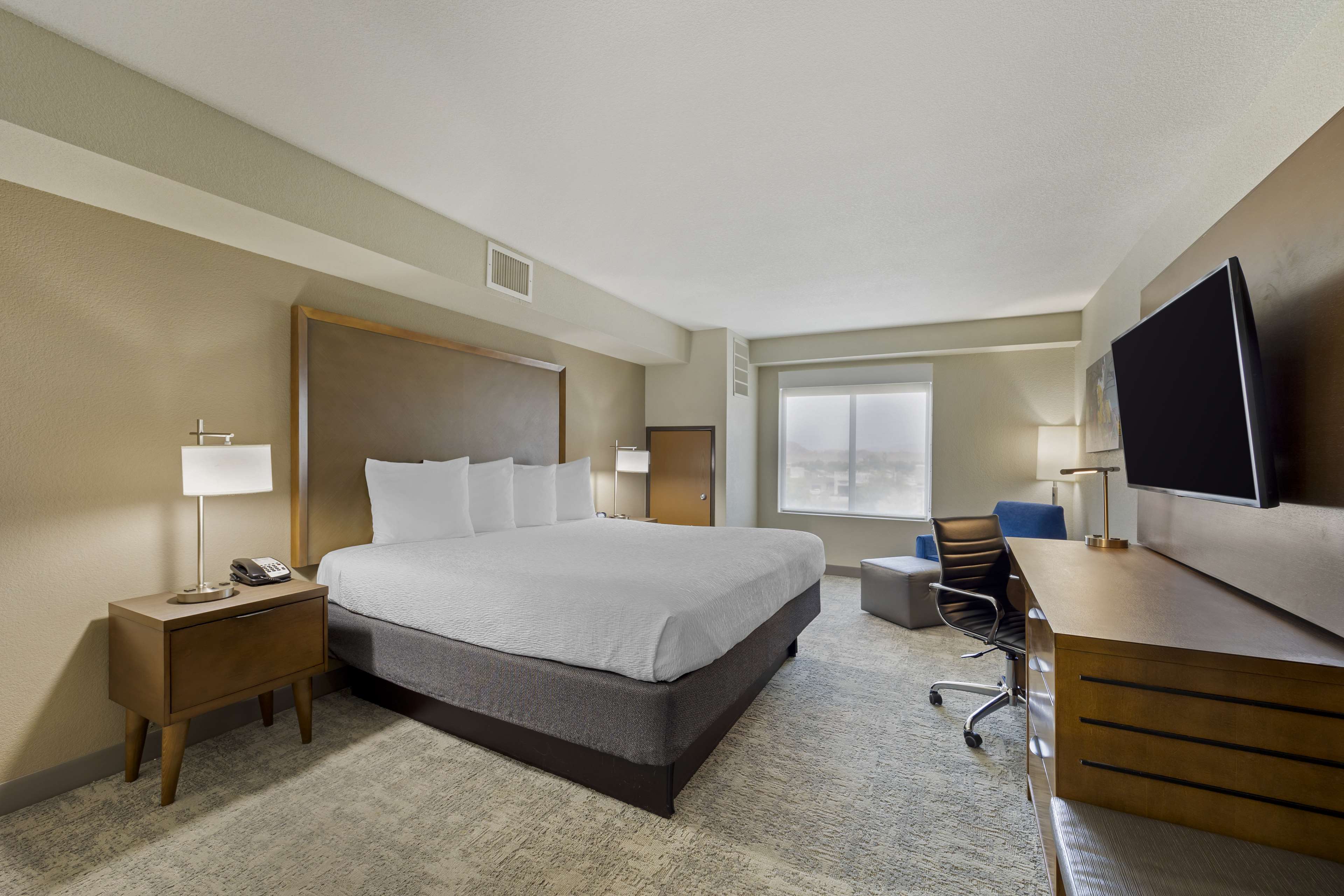 BEST WESTERN PLUS HENDERSON - Tap to explore photos