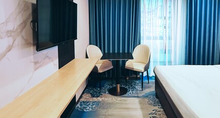 Silvertone Hotel Room Type - 2 Bedroom Deluxe Suite Silvertone Hotel Room Type - 2 Bedroom Deluxe Suite