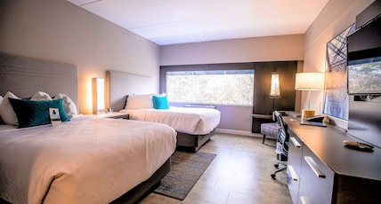 Hotel Indigo Harrisburg - Hershey Room Type - 2 Queen Standard Communications Accessible