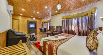 Mannat Resorts -Jehlum Riverfront Room Type - Royal Suite Room