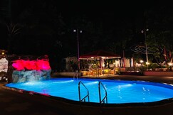 The Visawa Resort | Rooms & Pool