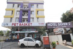Hotel Silver 7