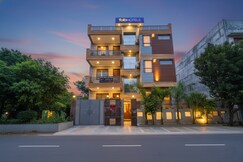 FabHotel Comfy Cottage