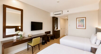 Harolds Hotel Cebu Room Type - Deluxe Twin Room Harolds Hotel Cebu Room Type - Deluxe Twin Room