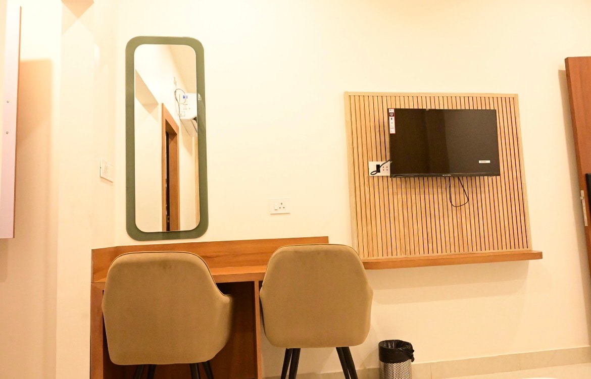 hotel banaras vandanam - Tap to explore photos