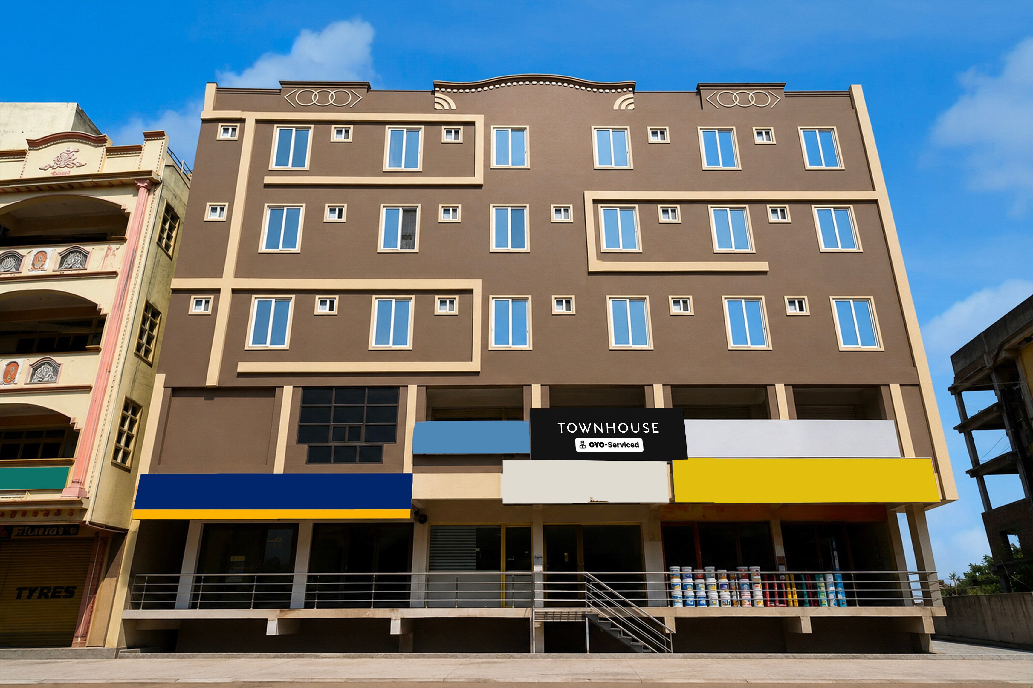 Hotel O Naubasta Crossway Kanpur Formerly Time - Tap to explore photos