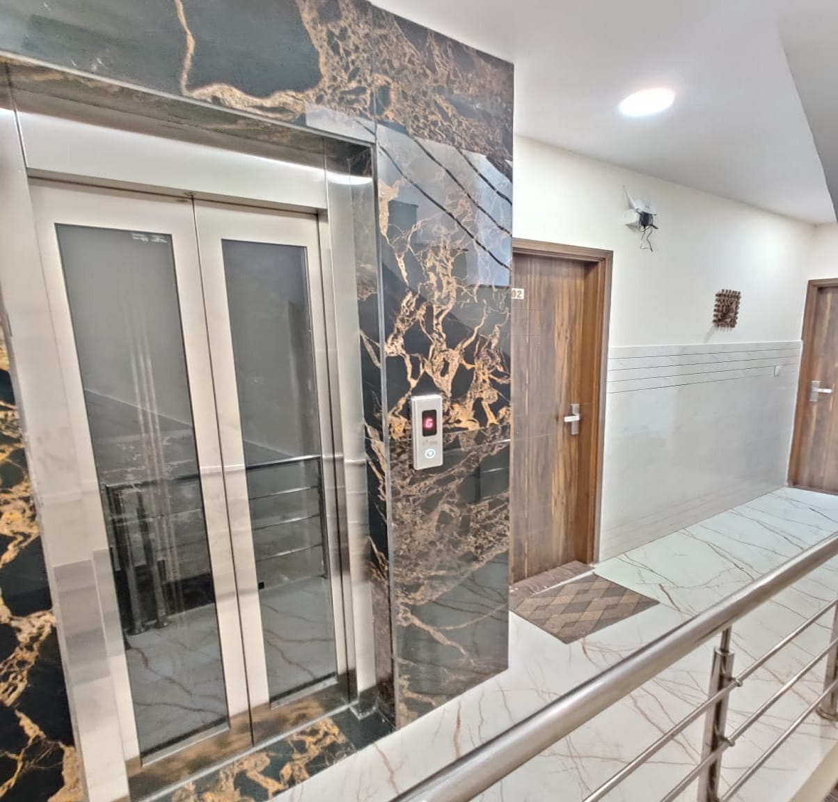 Main gallery