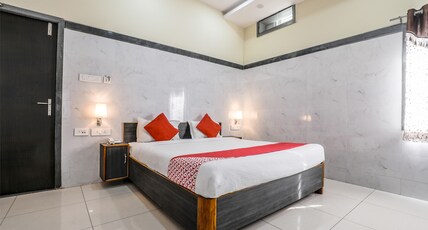 Super Hotel O Src Grand Room Type - Classic