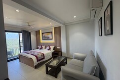 Address of Plush Pines Kasauli