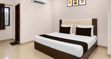 Hotel O Ambuja City Centre Mall Formerly Amar Marriage Palace Room Type - Classic