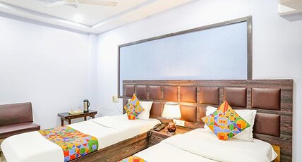 Hotel Sun-Om @ Raipur Railway Station Room Type - Deluxe NON AC