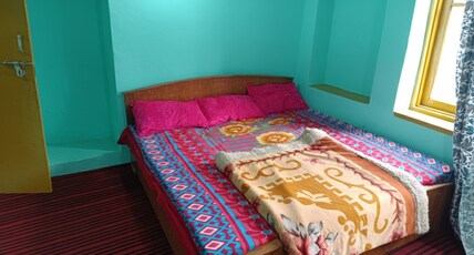 Laila Paying Guest House Room Type - Triple Bed Room