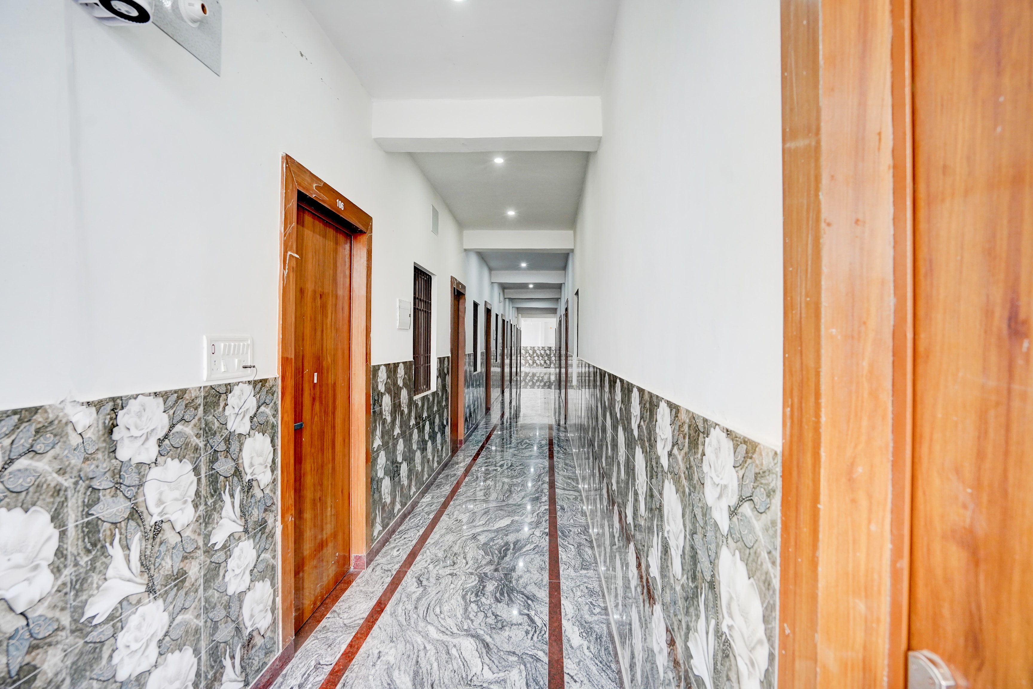 Hotel O Ujala Guest House - Tap to explore photos