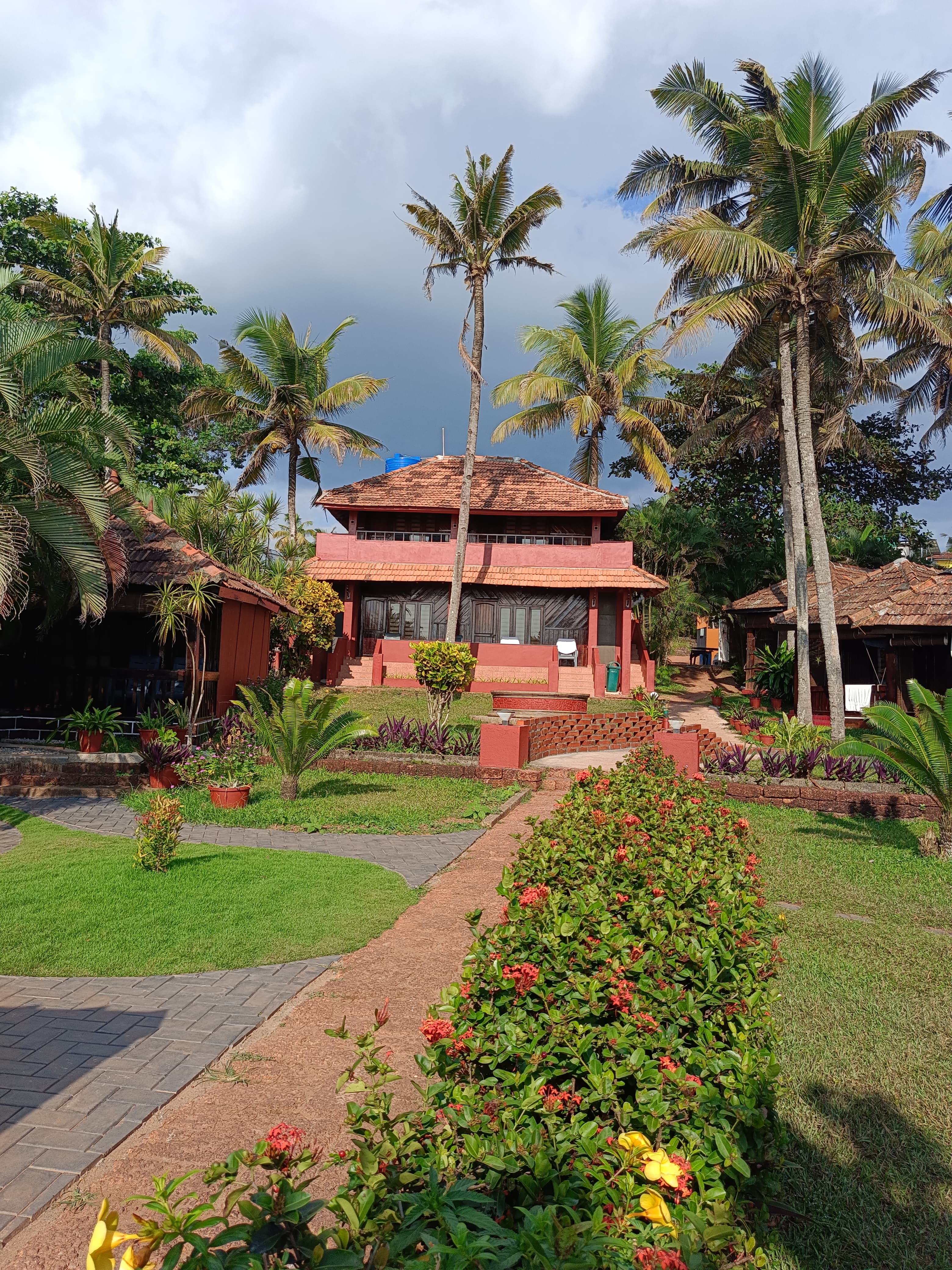 Blue Water Beach Resort - Tap to explore photos