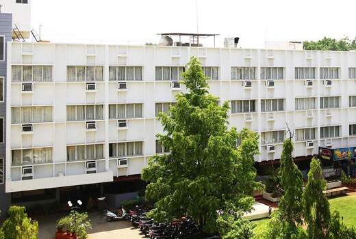 Hotel Raj Vihar