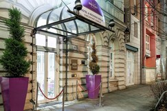 MERCURE BERLIN CHECKPOINT CHAR