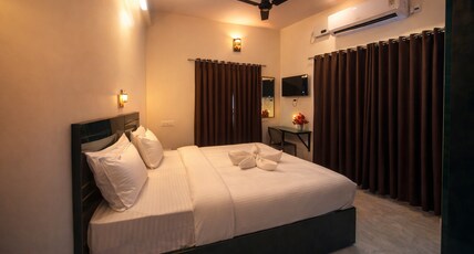 Skytouch Residency - OMR Room Type - Deluxe Room
