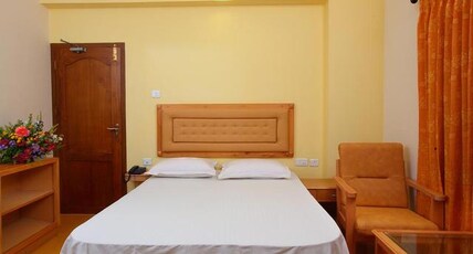 Rajavalsam Hotel Room Type - Deluxe room AC