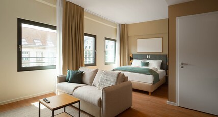 Limehome Berlin Klosterstr. Room Type - Comfort Suite With Sofa Bed
