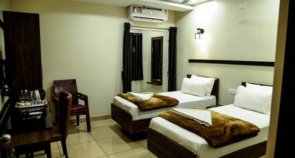 Hotel VR GRAND IN Room Type - Deluxe Twin Room