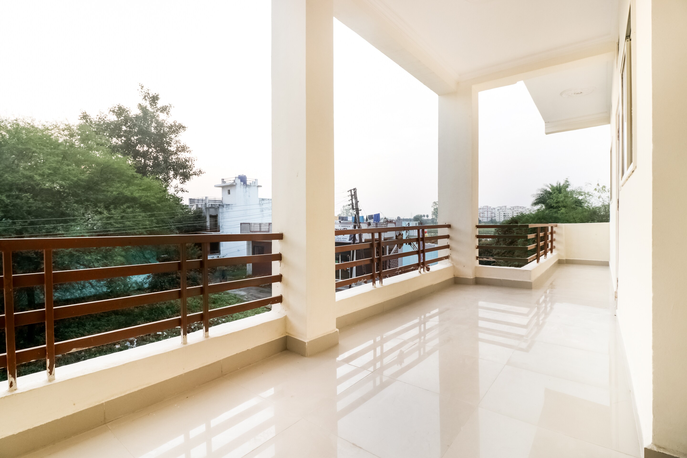 Hotel O Yash Homestay - Tap to explore photos