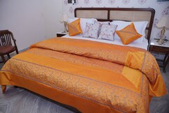 Luxury 3BHK Parkside Heaven Prime Vaishali Nagar