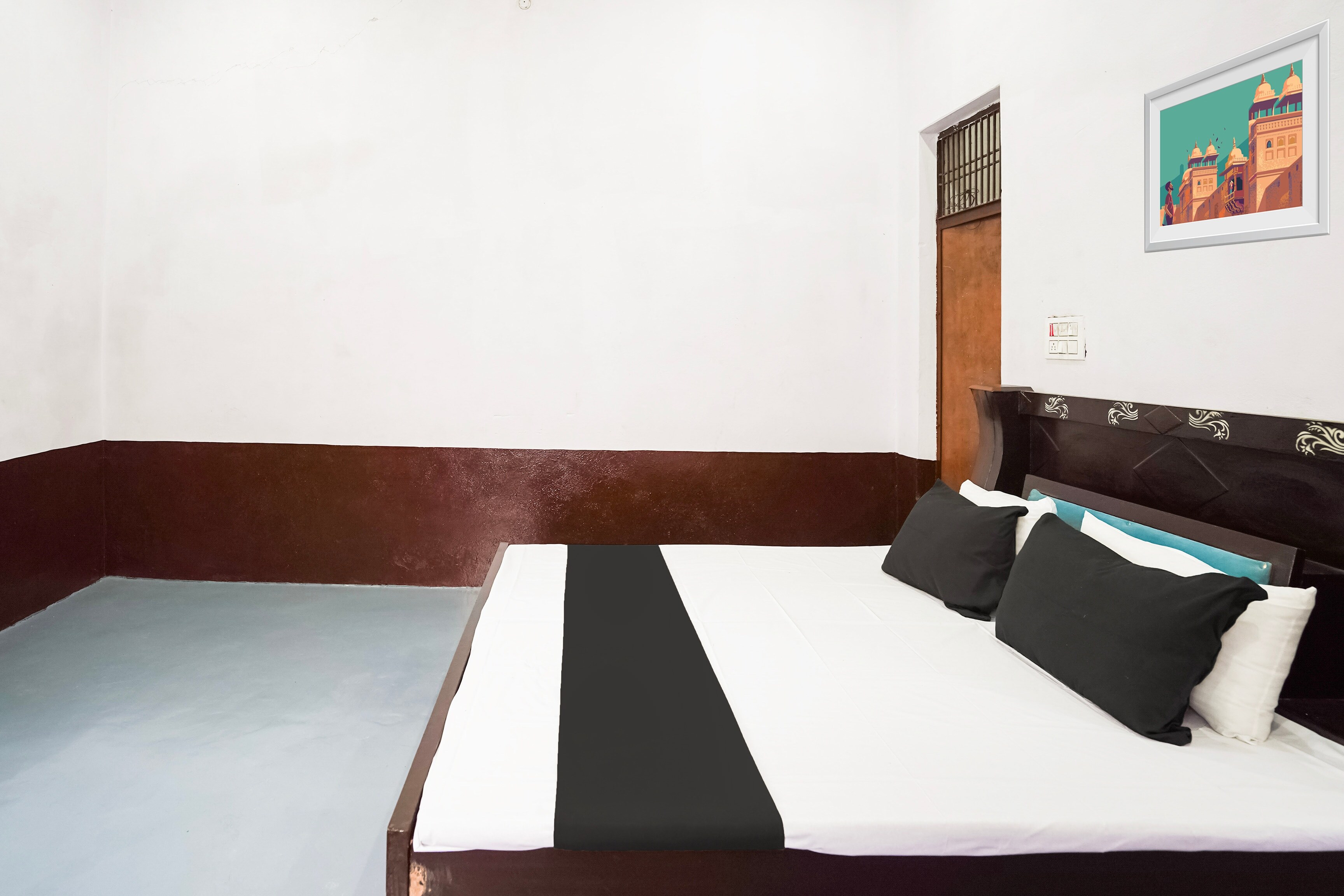 Hotel O Siddhi Vinayak Farms - Tap to explore photos
