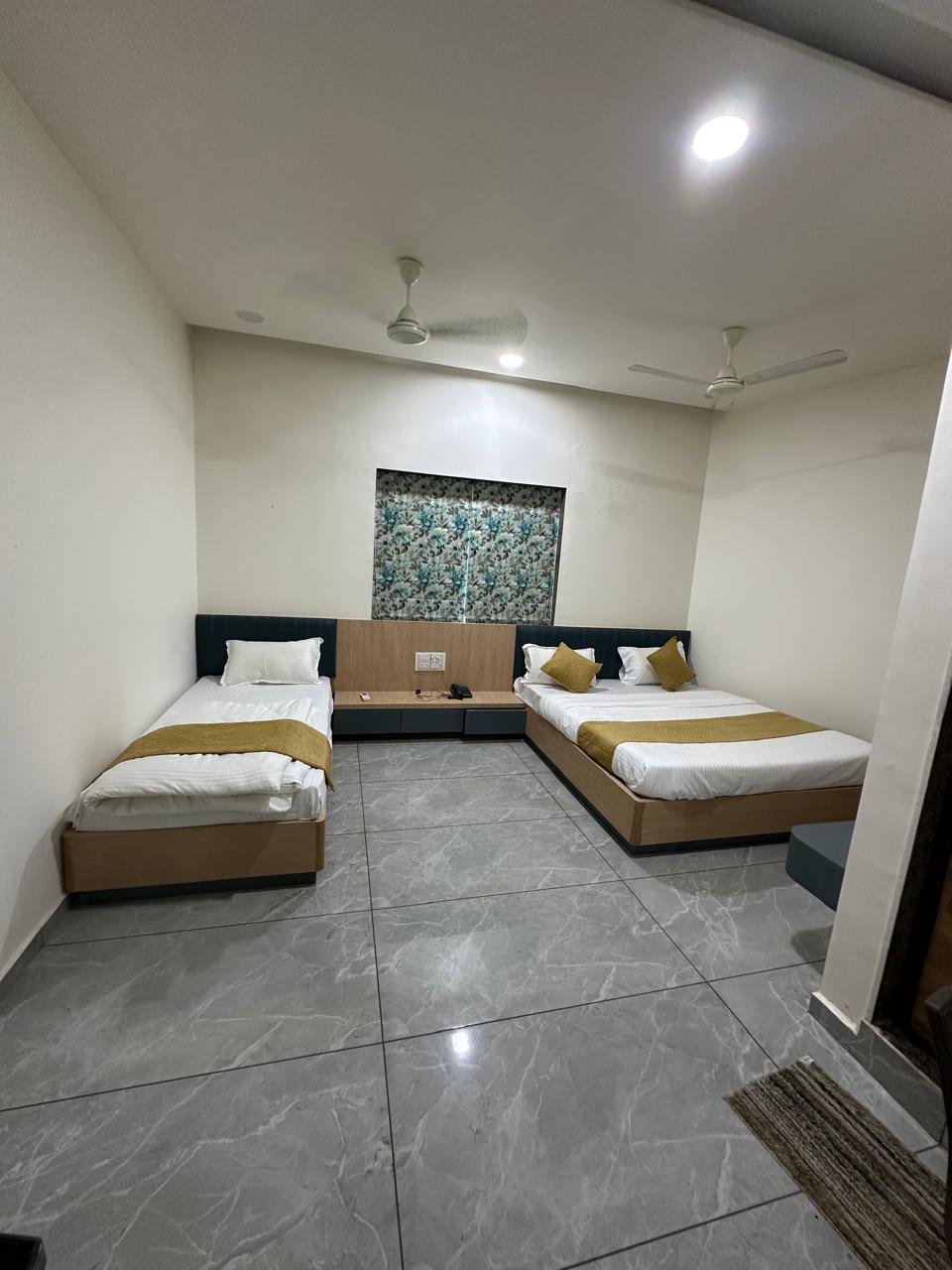 HOTEL EMBASSY INN - Tap to explore photos