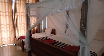 City Grand Hotel Room Type - Deluxe Triple Room with Balcony