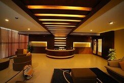 Vavas Inn and Suites