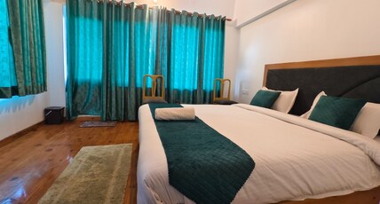 Himalayan Serenity Homestay near Kainchi Dham Room Type - Superior Room Himalayan View