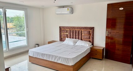 Hotel ChannoResidency Room Type - Deluxe Room