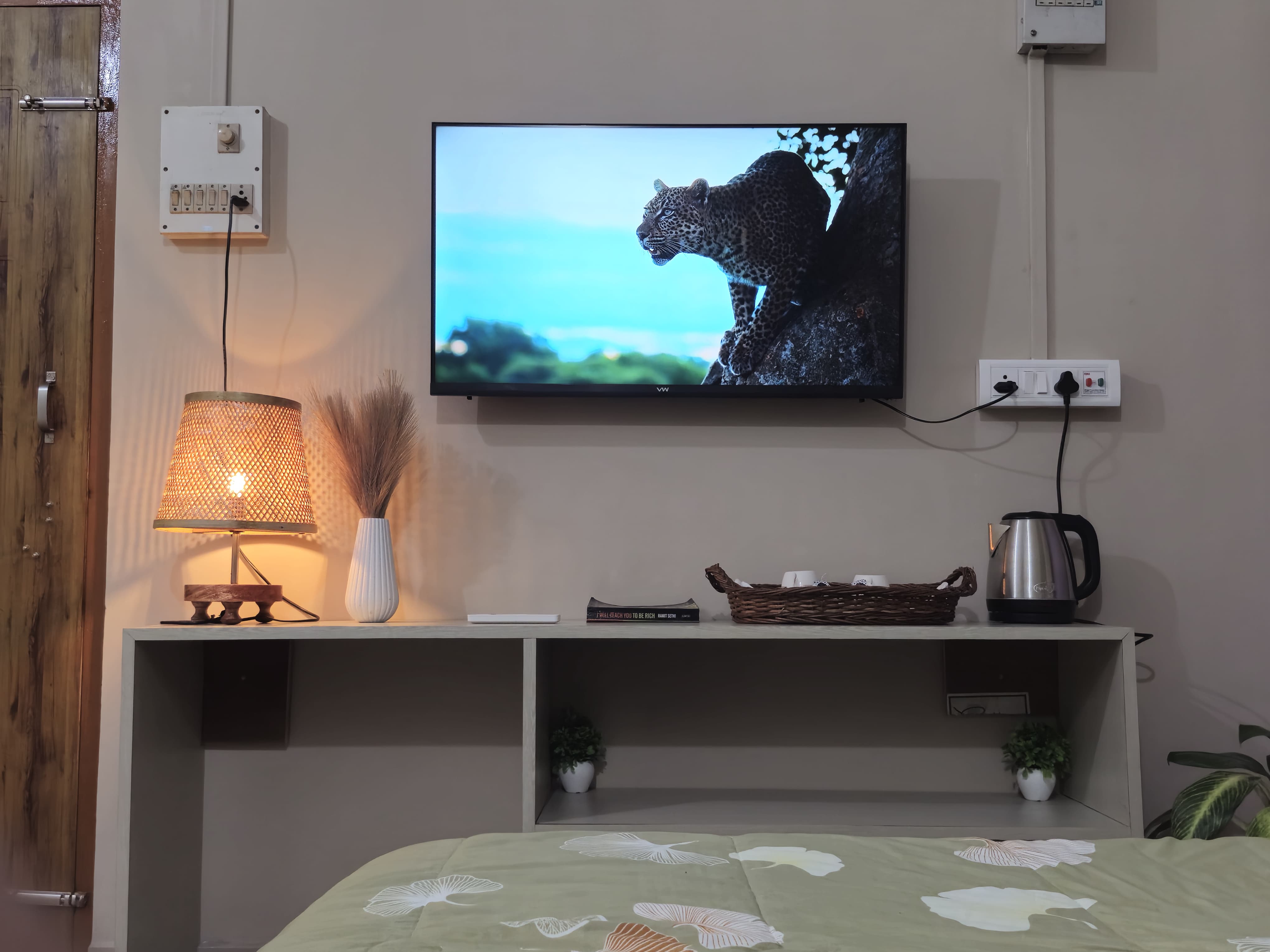 HAPPY HUT HOMESTAY - Tap to explore photos