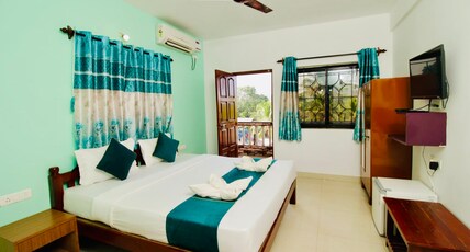 Hotel Pasquina Baga Room Type - Deluxe Double Room with Balcony