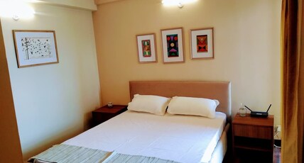 Entire Condominium Luxury Suites near Expomart Room Type - Entire Condominium Luxury Suites near Expomart