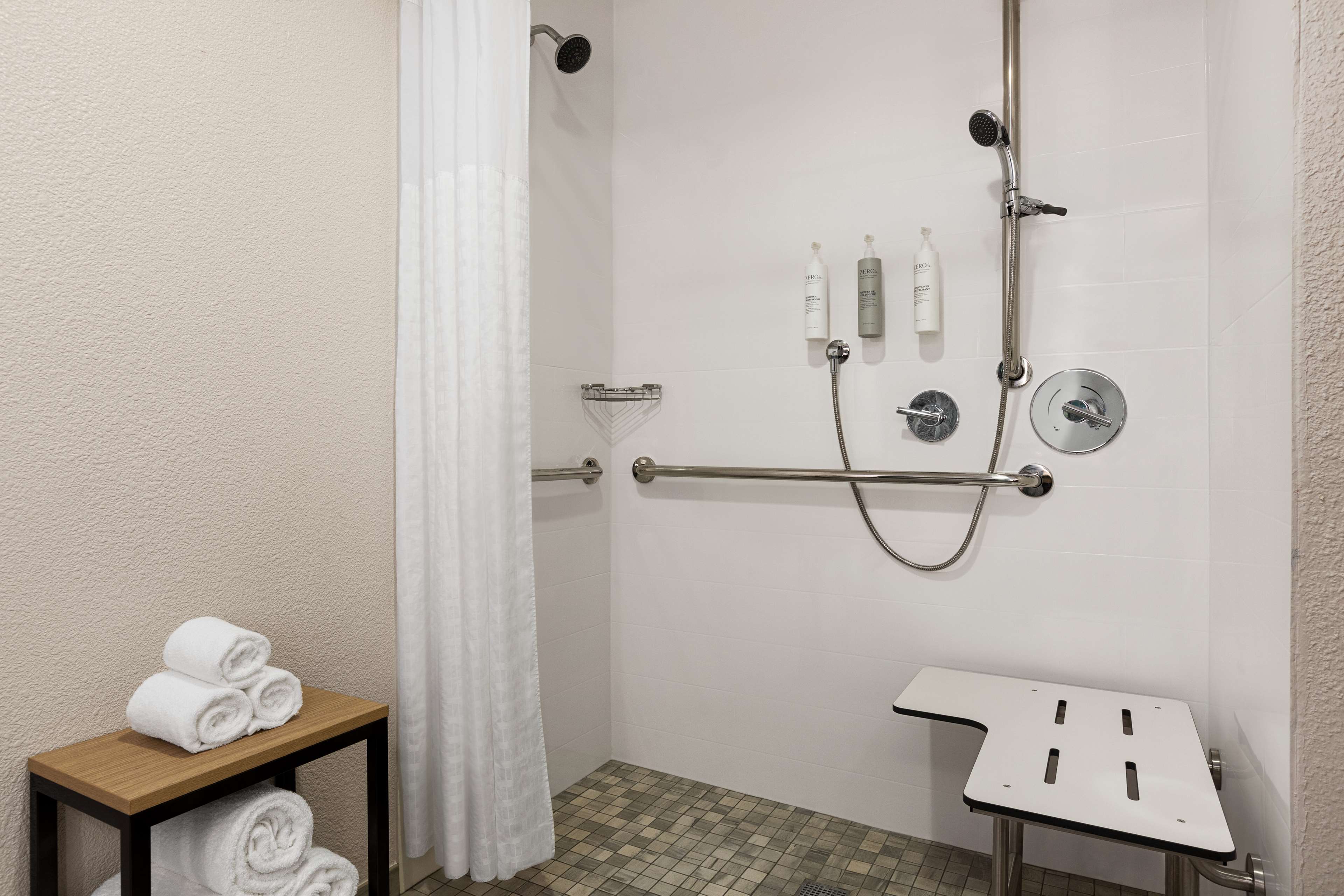 Hilton Garden Inn Monterey - Tap to explore photos
