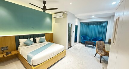 Vaishanvi Residency Room Type - Deluxe Rooms