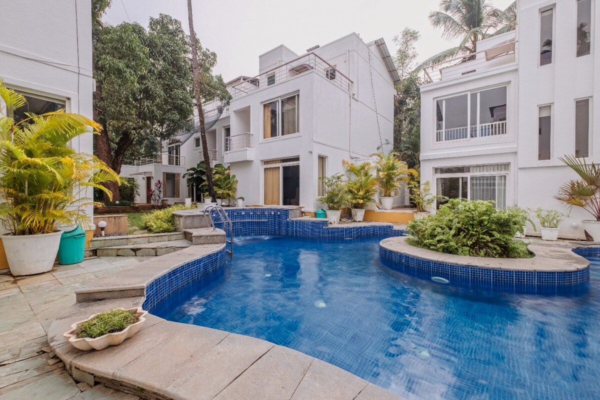 Jia 3BHK Villa By Spectacular Spaces at Candolim - Tap to explore photos