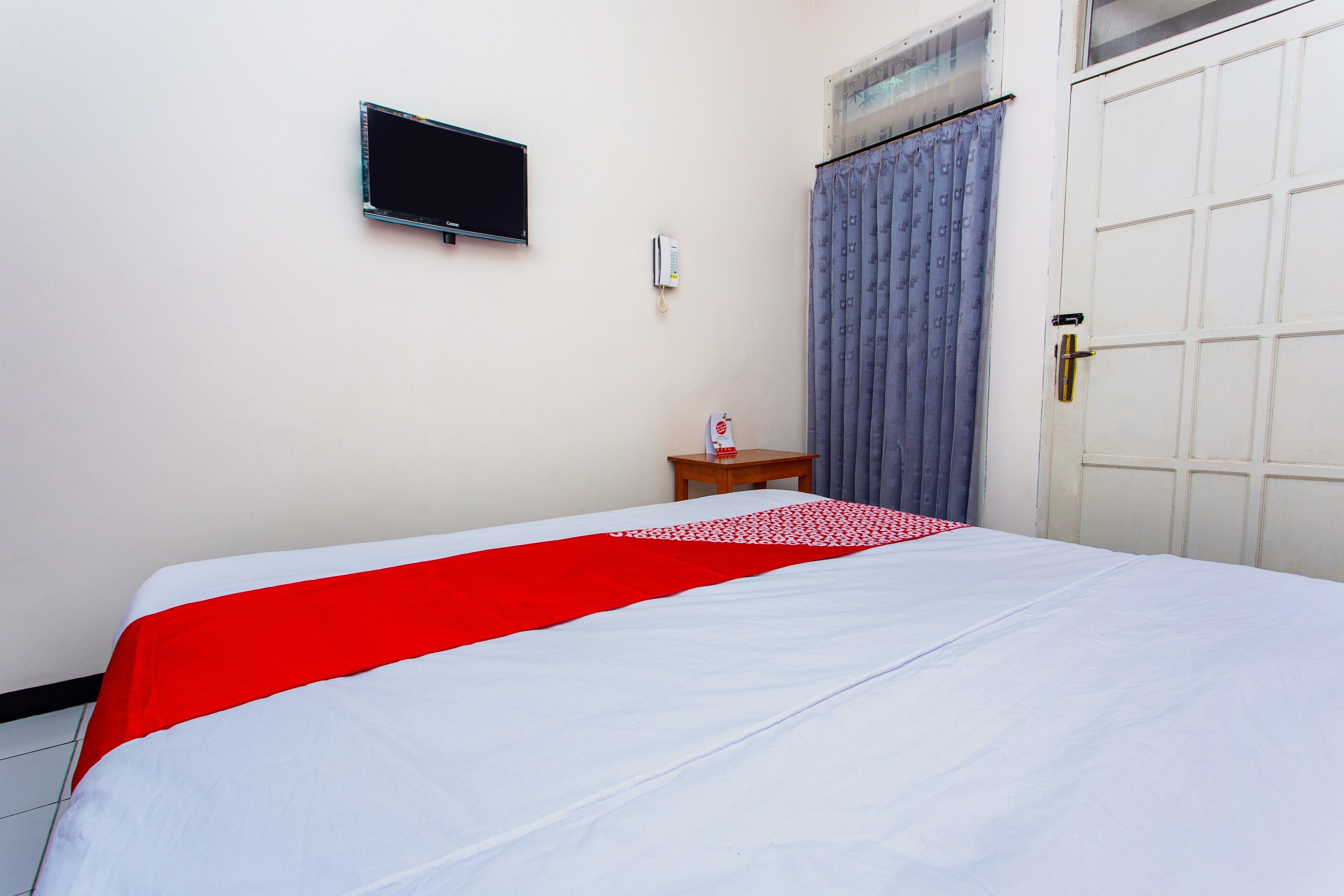 Hotel O Griya Karangsalam Indah - Tap to explore photos