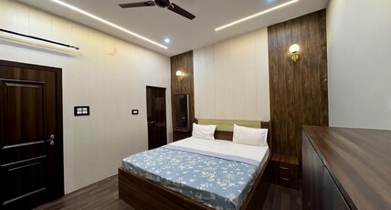 Shri Ladli Stays Inn Room Type - King Room