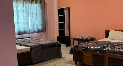 Hotel Glorious Inn ( 8 minutes walk from khatu shyamji Temple) Room Type - Premium deluxe family room ( 2 king size beds) Hotel Glorious Inn ( 8 minutes walk from khatu shyamji Temple) Room Type - Premium deluxe family room ( 2 king size beds)