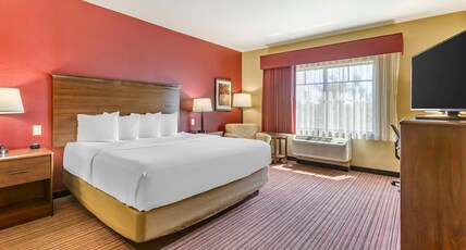 Best Western Plus Chandler Hotel & Suites Room Type - 1 King Bed, Non-Smoking, Microwave And Refrigerator, Wi-Fi, Full Breakfast Best Western Plus Chandler Hotel & Suites Room Type - 1 King Bed, Non-Smoking, Microwave And Refrigerator, Wi-Fi, Full Breakfast