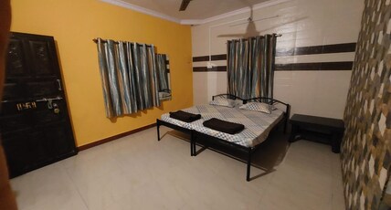 Supriya Villa Room Type - Deluxe Room AC