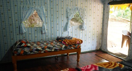 Whistling Camps Room Type - Patla Luxury Tents 4