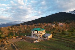 Flashpackers Bir | Rooms & Dorms