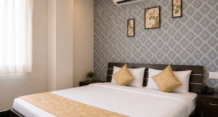 hotel suraj palace Room Type - Deluxe Room hotel suraj palace Room Type - Deluxe Room